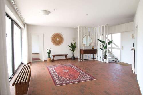 Einrichtungsbeispiel Flur - 6 Zimmer Einfamilienhaus in Quickborn