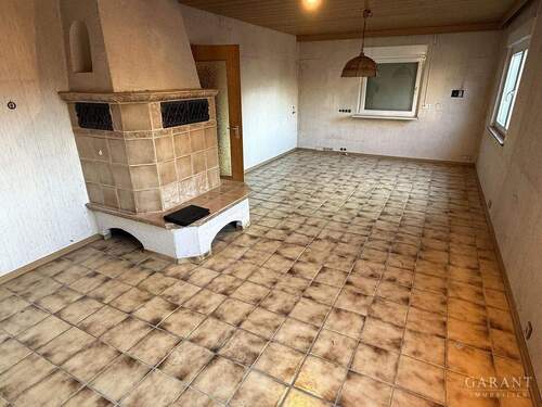 Wohnzimmer - 6 Zimmer Einfamilienhaus in Korntal-Münchingen