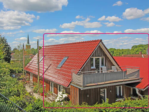 seitliche Ansicht - 3 Zimmer Etagenwohnung zum Kaufen in Bad Segeberg