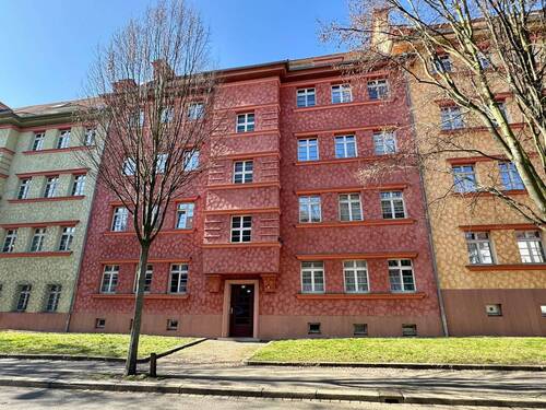 Hausansicht - Vermietete 3-Raum-Wohnung mit Balkon in Leipzig-Nord