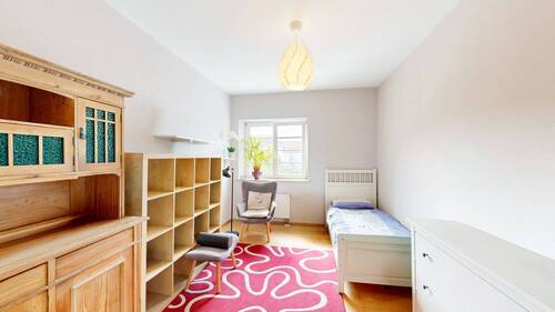 Schlafzimmer 1 - 4 Zimmer Etagenwohnung in Würzburg