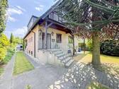 Ansicht Vorne 2 - 7 Zimmer Einfamilienhaus zum Kaufen in Hamburg