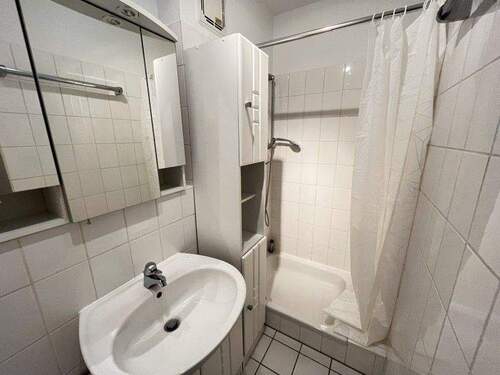 Duschbad - Etagenwohnung mit 30,00 m² in Bad Vilbel zur Miete
