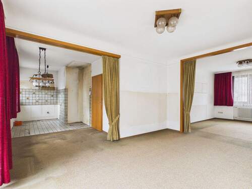 Wohn- u. Esszimmer u. Küche - Obergeschoss - 