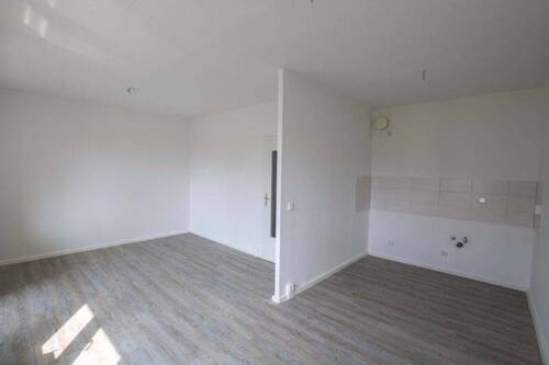 Küche/Wohnbereich - Etagenwohnung mit 56,20 m&sup2; in Halle (Saale) zur Miete