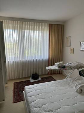 Schlafzimmer - 3 Zimmer Etagenwohnung zum Kaufen in Ahrensburg