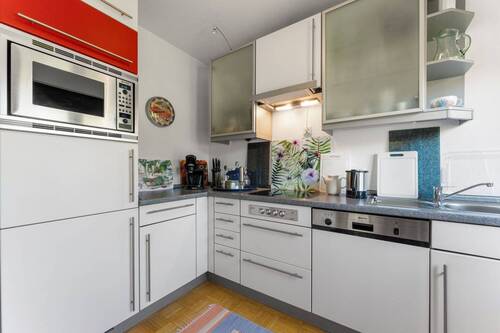 Einbauküche - 2 Zimmer Etagenwohnung in Bergisch Gladbach