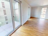 Ansicht IV: Wohnzimmer (Balkon) - Etagenwohnung mit 81,10 m&sup2; in Berlin zur Miete