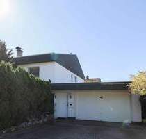 Charmantes Fertighaus mit Einliegerwohnung, großem Grundstück und Handwerkerpotenzial - Ötisheim