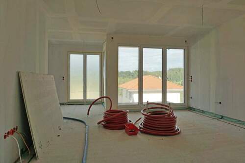 Wohn- und Essbereich - Lignum Dornstetten: Hochwertige 4-Zimmer-Wohnung in Dornstetten mit ca. 108 m²