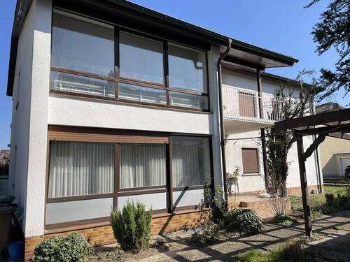 Bild 2 - 8 Zimmer Mehrfamilienhaus, Wohnhaus zum Kaufen in Lorsch