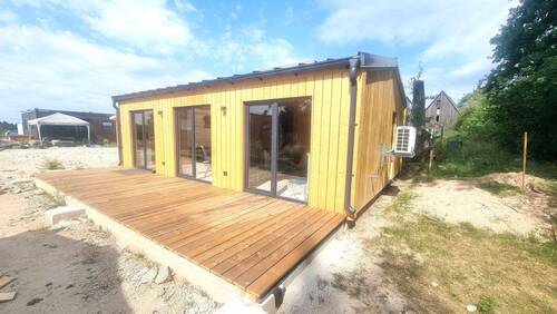 Haus-Terrasse Süd - Großzügiges Tiny-House mit ca. 42 m² und zusätzlich 20 m² Terrasse auf Pachtgrundstück (Tiny-House-Siedlung)