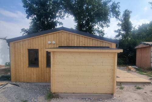 Haus Ansicht Nordwest - 2 Zimmer Mehrfamilienhaus, Wohnhaus in Emskirchen