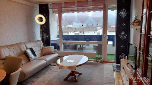 Wohnbereich - Wunderschöne 3 Zimmer-Wohnung mit Balkon und Ausblick