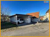 Carport und Garage - 