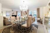 Wohnzimmer - 4 Zimmer Einfamilienhaus zum Kaufen in Hamburg