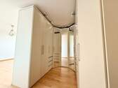 Begehbarer Kleiderschrank - 