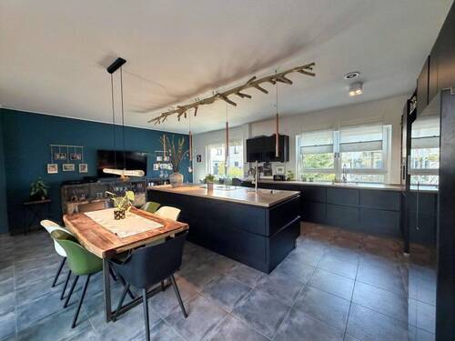 Wohn/ Essbereich Bild 1 - 