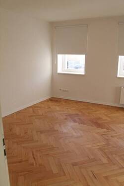 zimmer - Etagenwohnung mit 80,30 m&sup2; in Kassel zur Miete