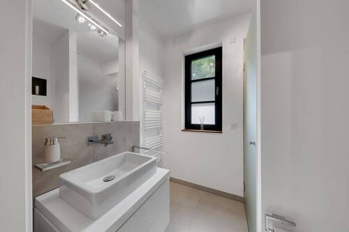 12-Apartment 157.JPG - 
