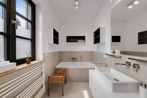 07-Apartment 157.JPG - 