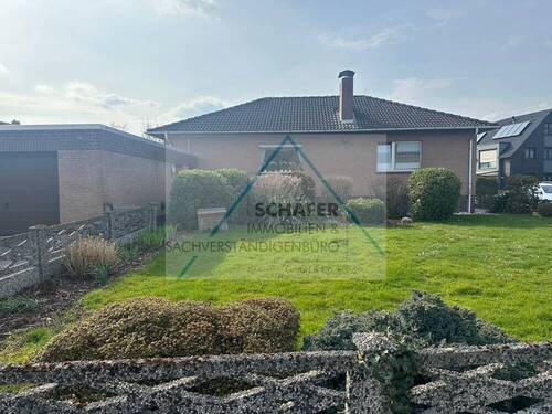 Eckgrundstück - Bungalow in attraktiver Lage von Syke