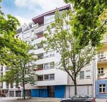 Stadtleben in Bestform: Vermietete 3-Zimmer-Wohnung mit Loggia und Aufzug - Berlin Prenzlauer Berg