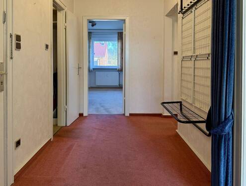 Flur - 3 Zimmer Etagenwohnung zum Kaufen in Hamburg