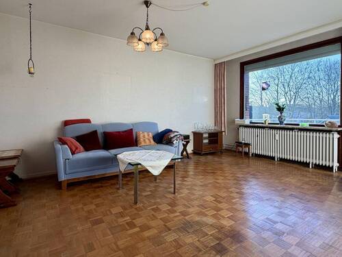 Wohnzimmer - 3 Zimmer Etagenwohnung in Hamburg