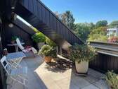 Sonnige Dachterrasse mit Blick zum Stadtpark 1 - 4 Zimmer Etagenwohnung zur Miete in Nürnberg
