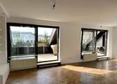 Wohnzimmer Blick zur Dachterrasse 1 - 