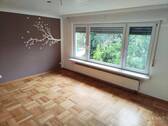 Wohnzimmer EG - Mehrfamilienhaus, Wohnhaus mit 130,00 m&sup2; in Rudersberg zum Kaufen