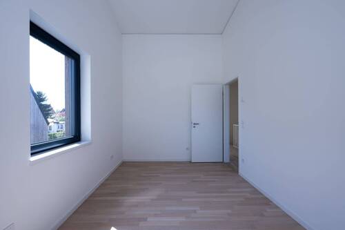 Zimmer 2 - 