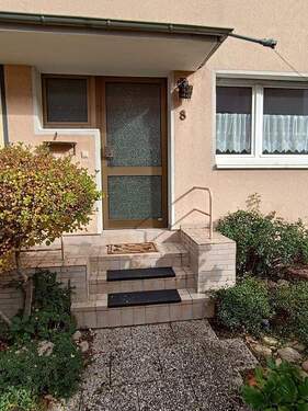 Aussenansicht3 - 5 Zimmer Reihenmittelhaus in Frankfurt