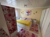 Schlafzimmer EG - 