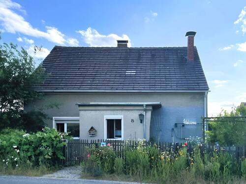 Haus Straßenansicht - 5 Zimmer Einfamilienhaus in Quitzdorf am See