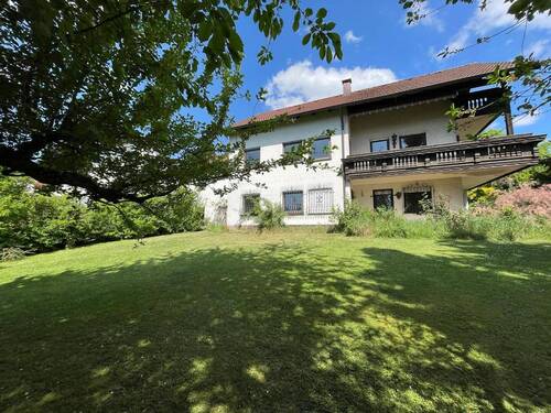 Gartenansicht - Top-Lage in Kareth - Familienfreundliches EFH mit Garage und großem Süd-Garten - FREI!