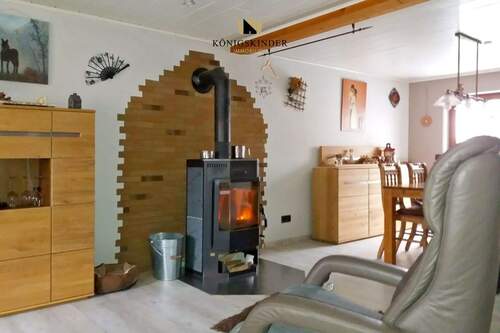 EG Wohn-Esszimmer - 5 Zimmer Mehrfamilienhaus, Wohnhaus zum Kaufen in Beuren-Balzholz