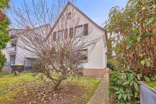 Hausansicht - 4 Zimmer Einfamilienhaus zum Kaufen in Mannheim