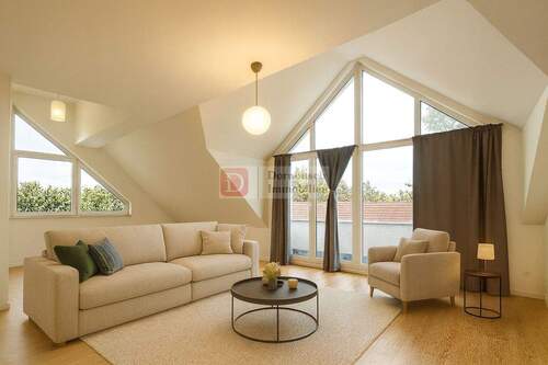 Wohn- und Esszimmer - Virtual Staging - Top!! Wohnen am Kurpark - 3-Zimmer-Dachgeschoss nahe Nidda & Innenstadt