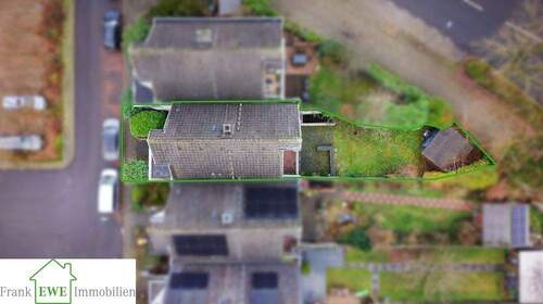 Vogelperspektive Hauskauf Düsseldorf Hellerhof Fra - 7 Zimmer Mehrfamilienhaus, Wohnhaus zum Kaufen in Düsseldorf Hellerhof