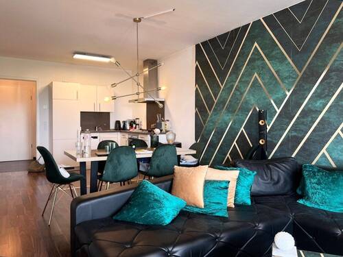 Wohnzimmer - Offene 2-Zimmer Wohnung mit Blick ins Grüne in Offenbach am Main