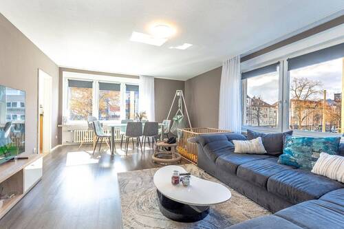 Wohnzimmer 1. OG rechts - 