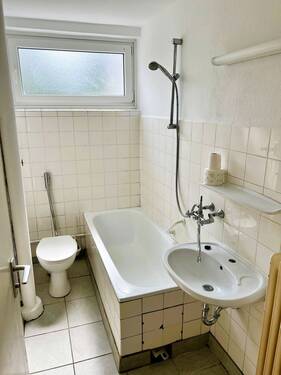 Bad mit Fenster - 