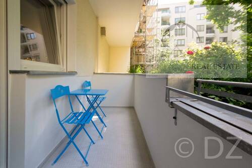 Balkon - 2 Zimmer Etagenwohnung zum Kaufen in Berlin