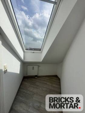 Abstellraum /Ankleide - 