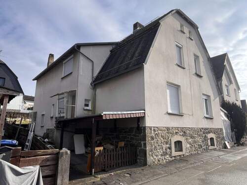 Straßenansicht - 3 Zimmer Doppelhaushälfte zum Kaufen in Sinn