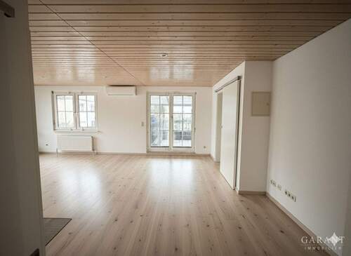OG - 2 Zimmer Etagenwohnung zum Kaufen in Esslingen am Neckar