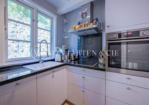 Küche - Mehrfamilienhaus, Wohnhaus mit 80,00 m&sup2; in Hamburg zum Kaufen