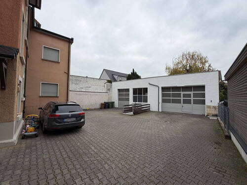 Hof und Halle - Mehrfamilienhaus, Wohnhaus mit 303,00 m&sup2; in Bensheim zum Kaufen